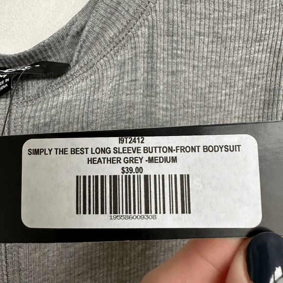 NWT Lulus Womens Heather Gray Long Sleeve Boat Neck Button Ribbed Bodysuit Sz M - Picture 6 of 12